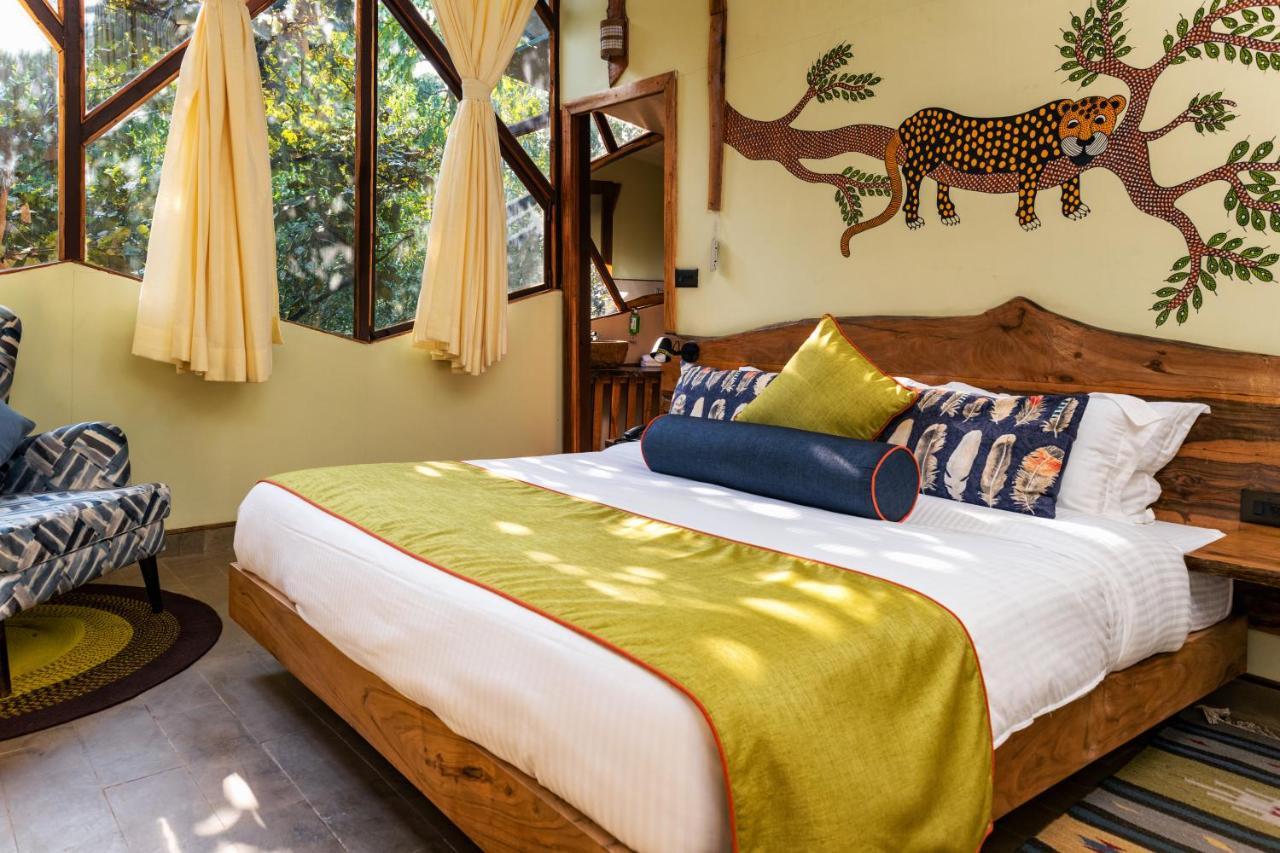 Kanha Jungle Camp Eksteriør bilde
