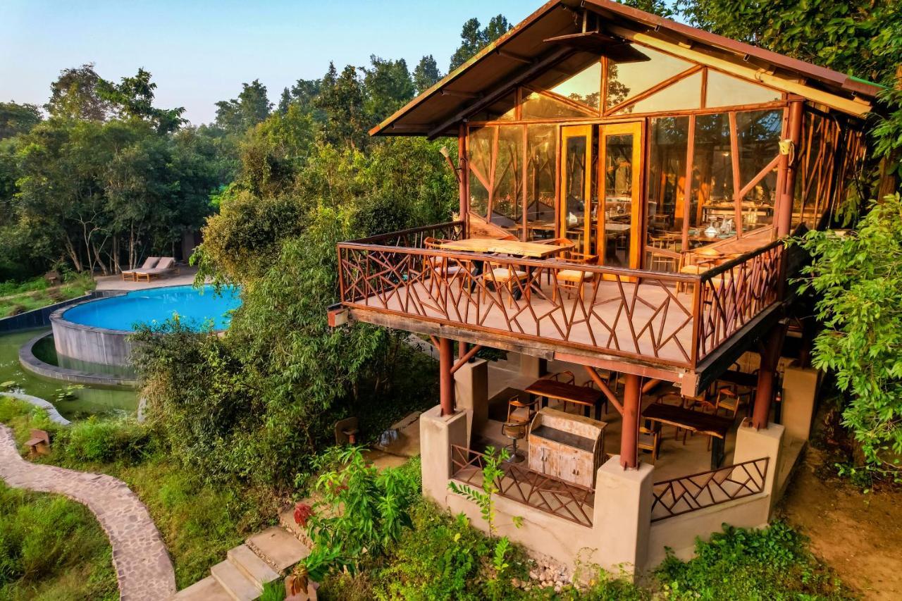 Kanha Jungle Camp Eksteriør bilde