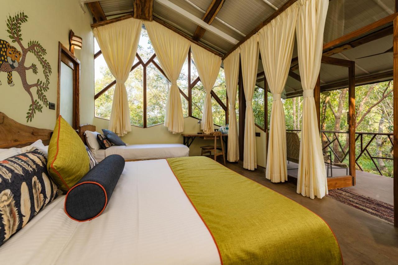 Kanha Jungle Camp Eksteriør bilde
