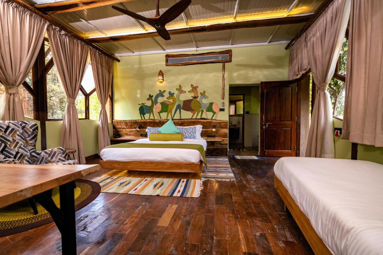 Kanha Jungle Camp Eksteriør bilde