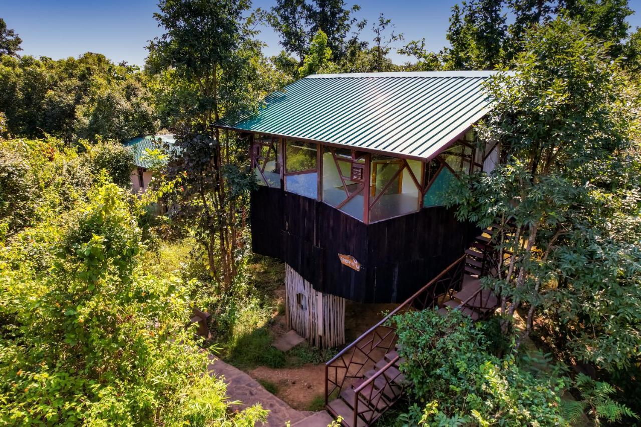 Kanha Jungle Camp Eksteriør bilde