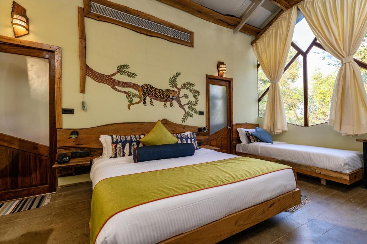 Kanha Jungle Camp Eksteriør bilde