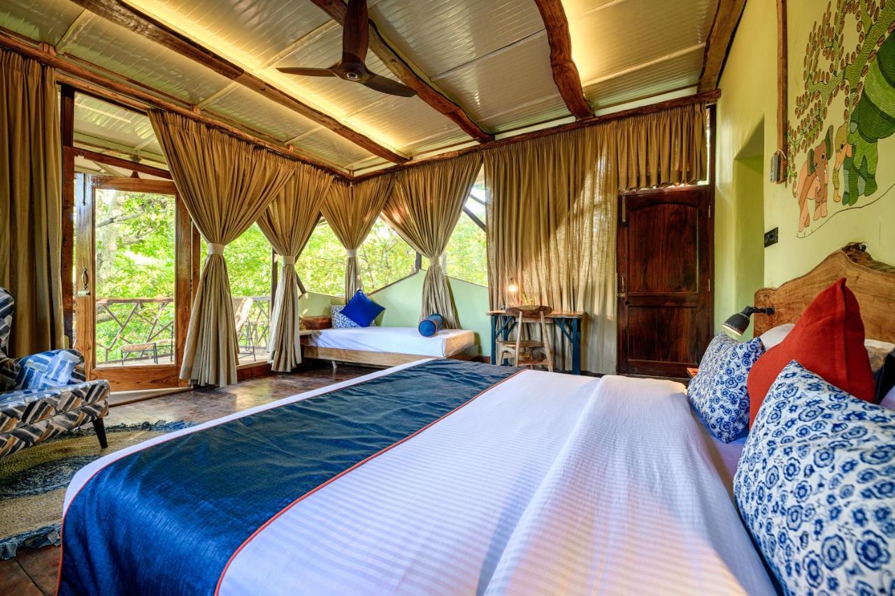 Kanha Jungle Camp Eksteriør bilde