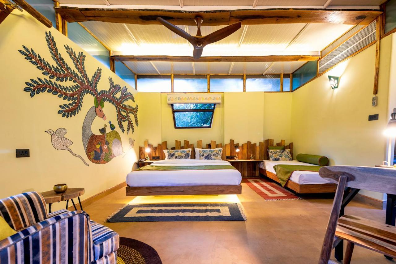 Kanha Jungle Camp Eksteriør bilde
